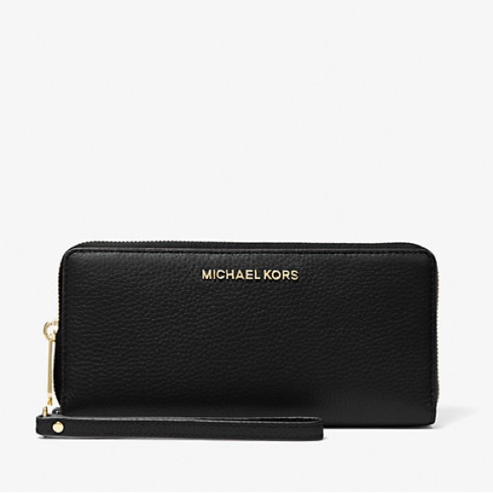 Michael Kors Jet Set Wristlet